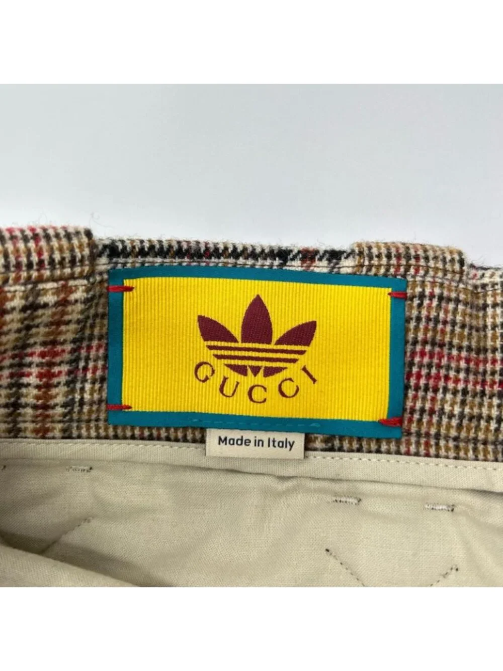 Gucci type adidas